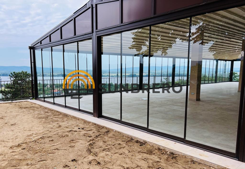SUNBRERO - cabana dunarea pergola retractabila