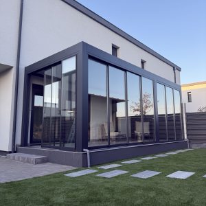 Pergolă bioclimatică Biofix de la Sunbrero