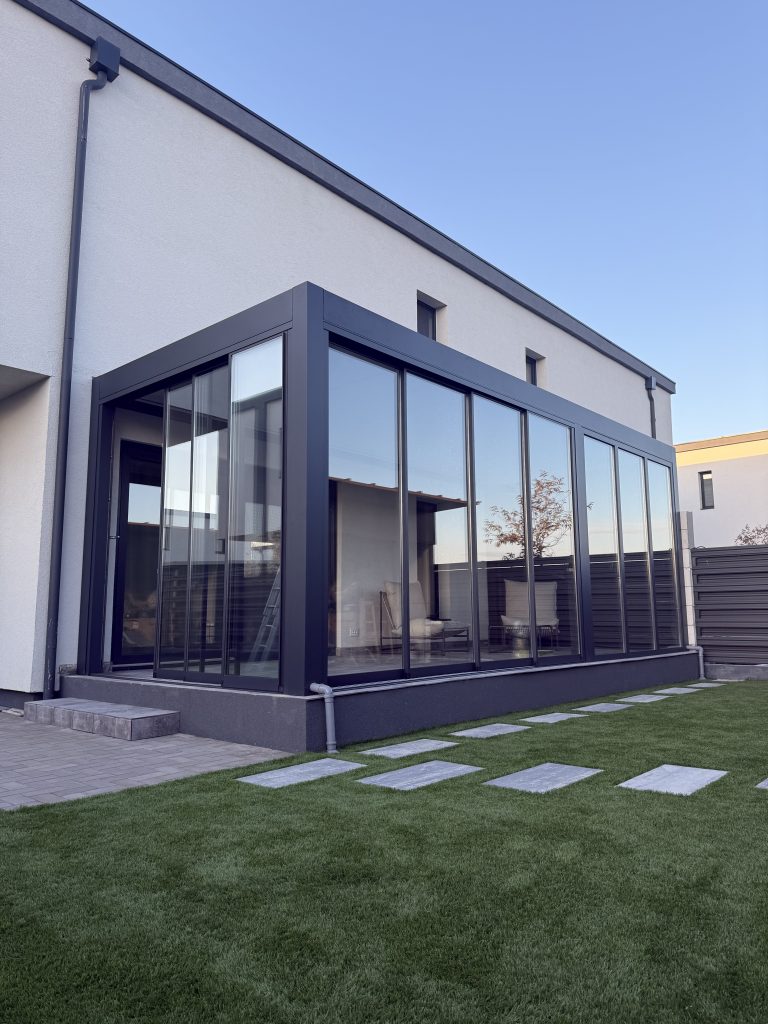 Pergolă bioclimatică Biofix de la Sunbrero