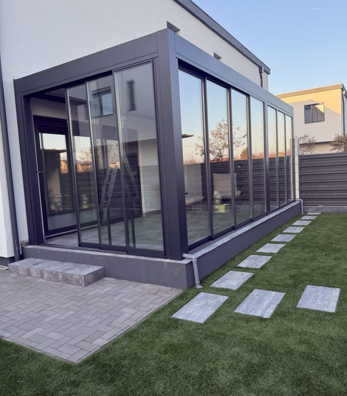 Pergolă bioclimatică Biofix de la Sunbrero