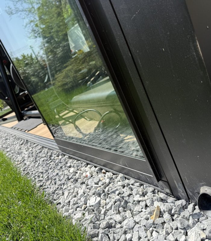 Pergolă Biofix și închidere cu sticlă – Timișoara | Sală de sport acasă