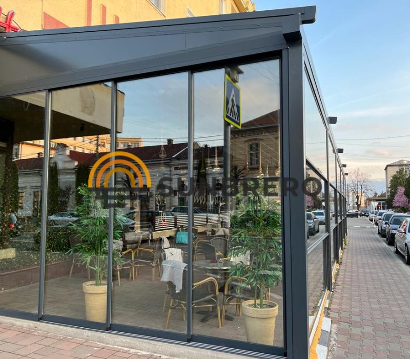 {nchidere cu sticla culisanta si sticla ghilotina